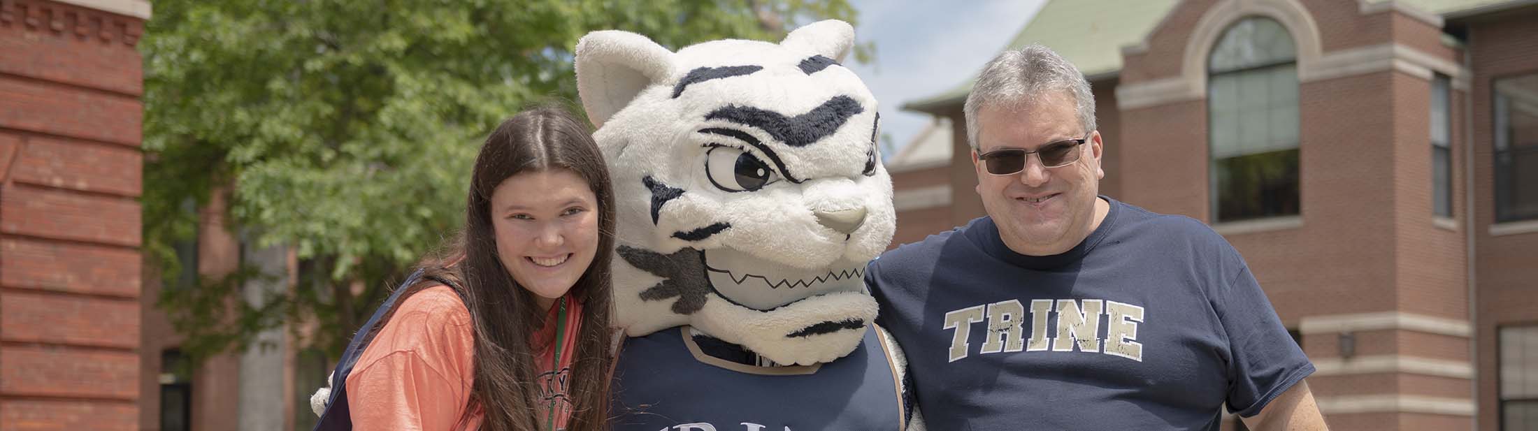 Students visiting campus